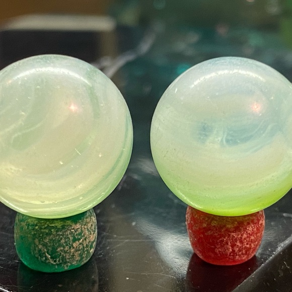 2 vintage tri lite light green & white phantom conqueror marbles - Picture 3 of 9